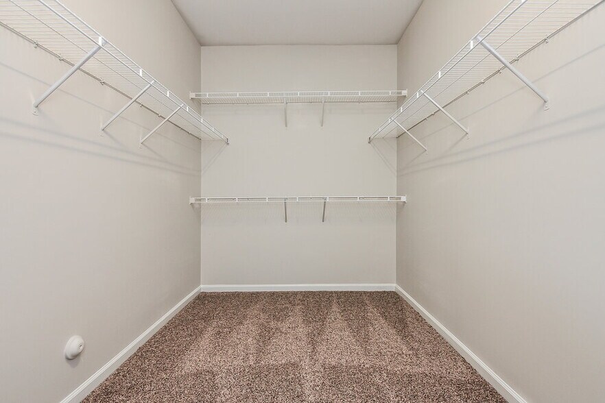 Building Photo - 4134 White Kestrel Dr