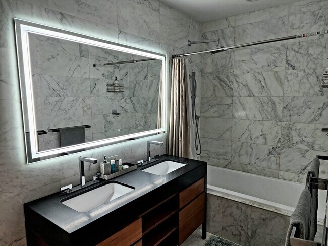 Building Photo - 75 Wall St