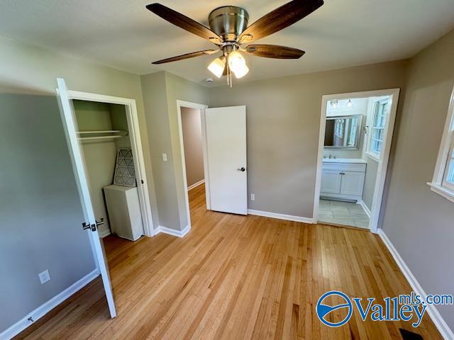 Building Photo - 4604 Rochell Dr NW