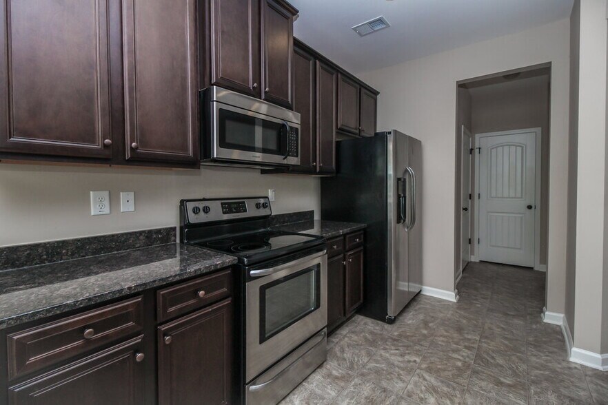 Building Photo - 3858 Humber Ct