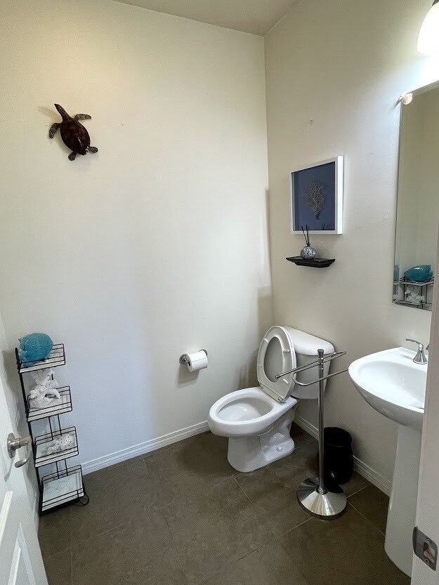 Building Photo - 5401 W 149th Plz