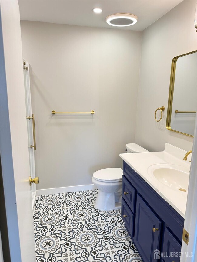 Building Photo - 1511 Pebble Pl
