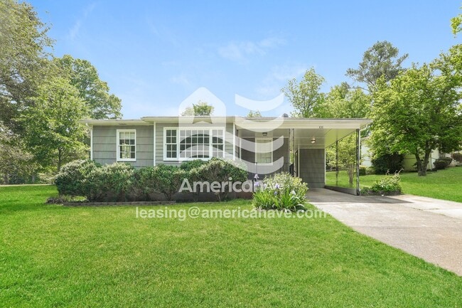 Building Photo - 831 Martinwood Rd