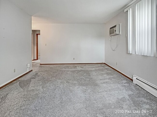 Building Photo - 2050 Pike Lake Dr