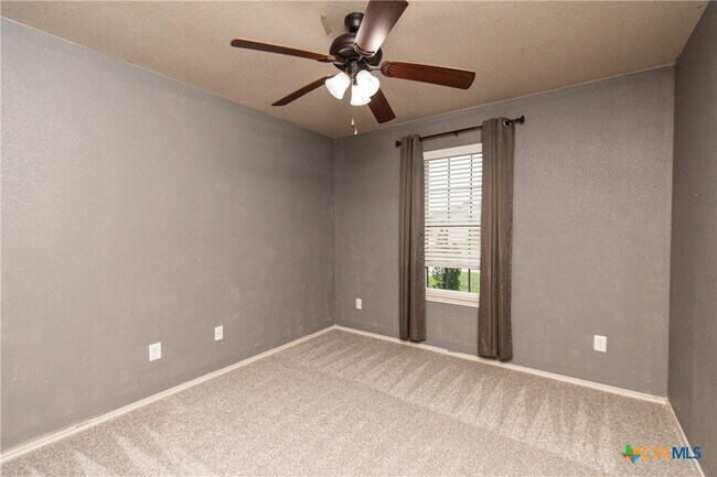 Building Photo - 3200 Alamocitos Creek Dr