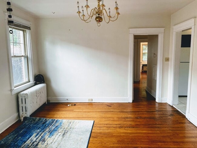 Building Photo - Wonderful Duplex in the Heart of Squirrel ...