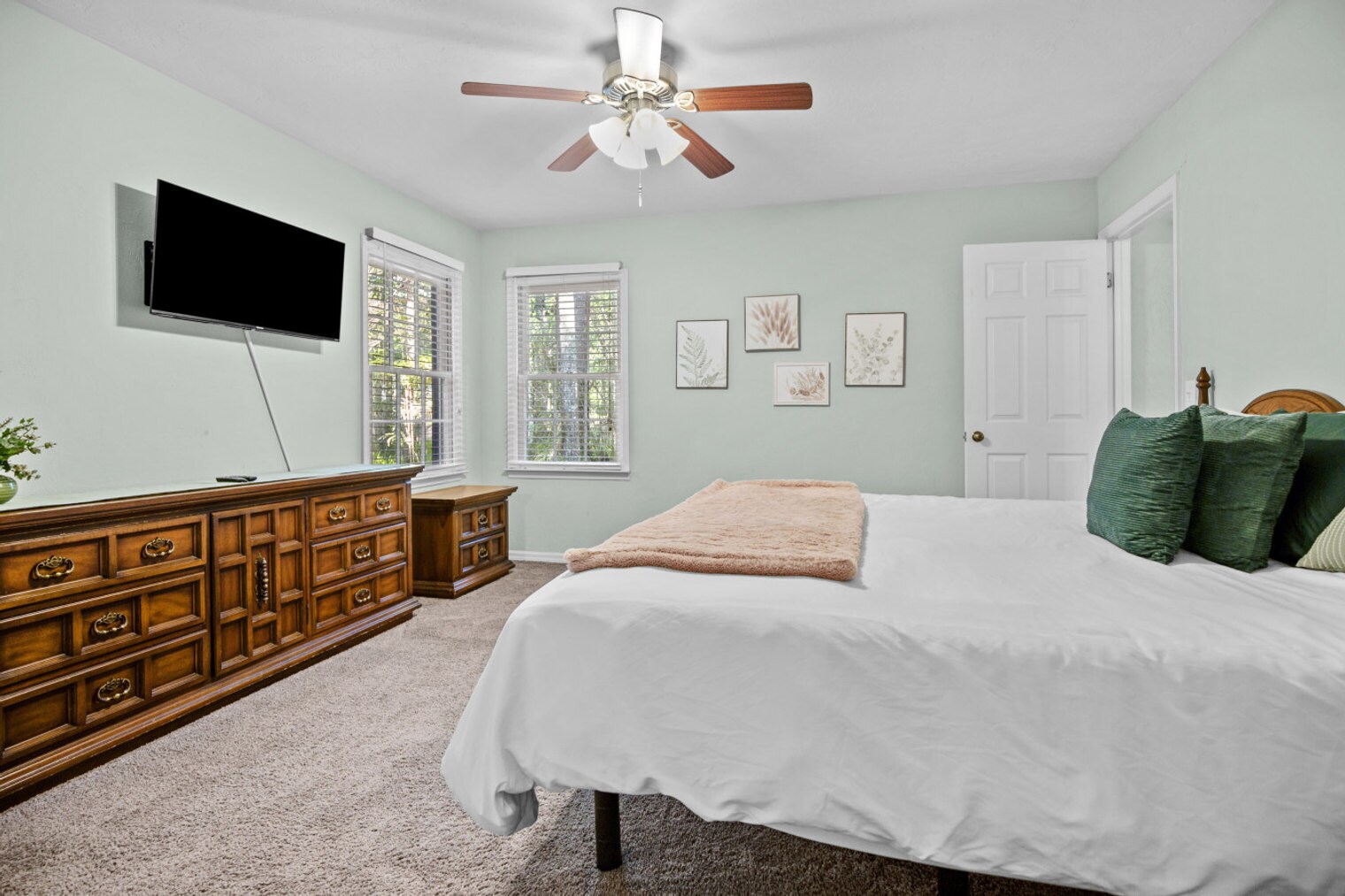 Building Photo - 8432 SW 46 Rd