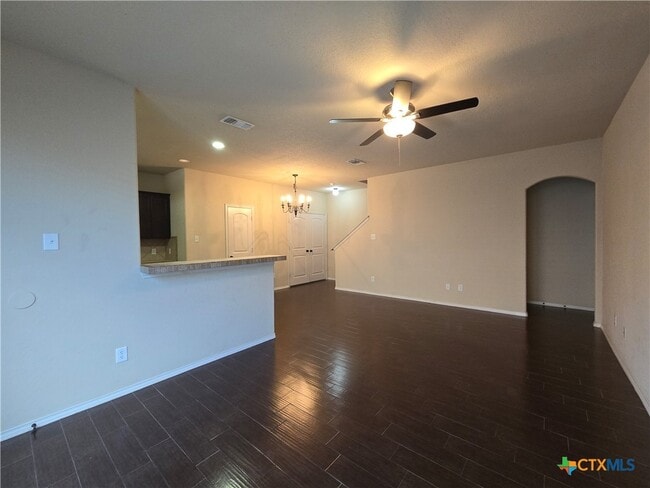 Building Photo - 294 Rosalie Dr