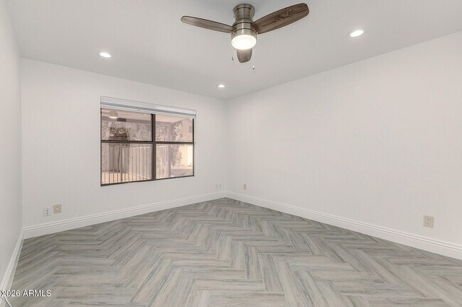 Building Photo - 16236 N 51st St