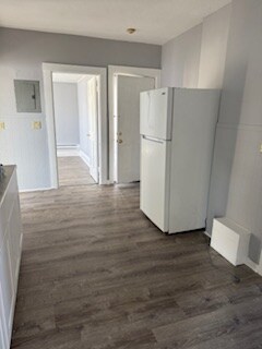 Building Photo - 51 Pleasant St