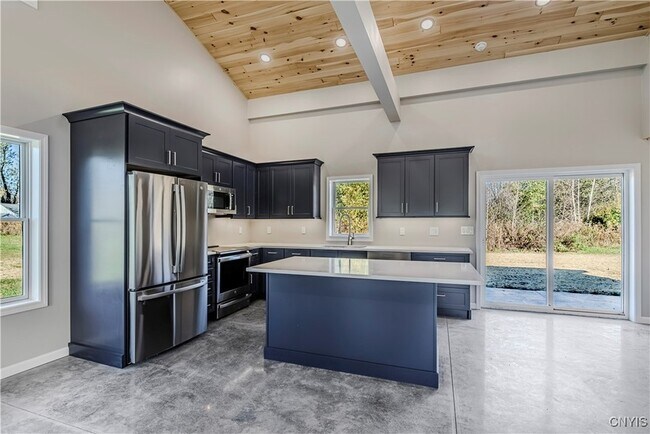 Building Photo - 118a Kirkland Ave