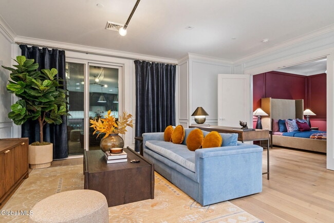 Building Photo - 19 Washington St