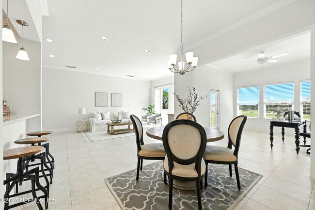 Building Photo - 16 Cove Rd