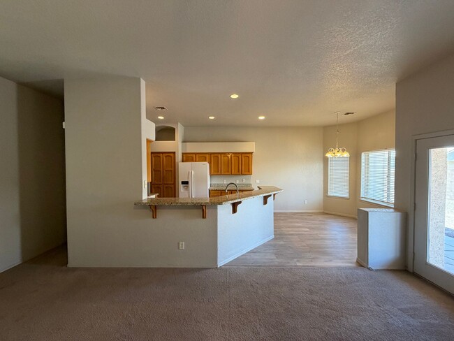 Building Photo - 3 BED 2 BATH IN YUMA EAST!