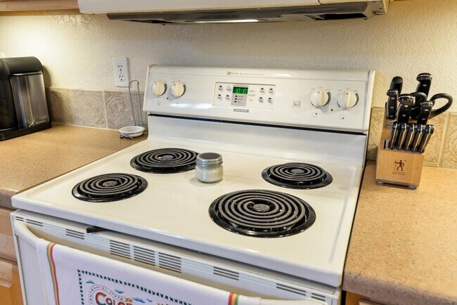 Building Photo - 2 Bedroom 2 Bath home in Observatory Village