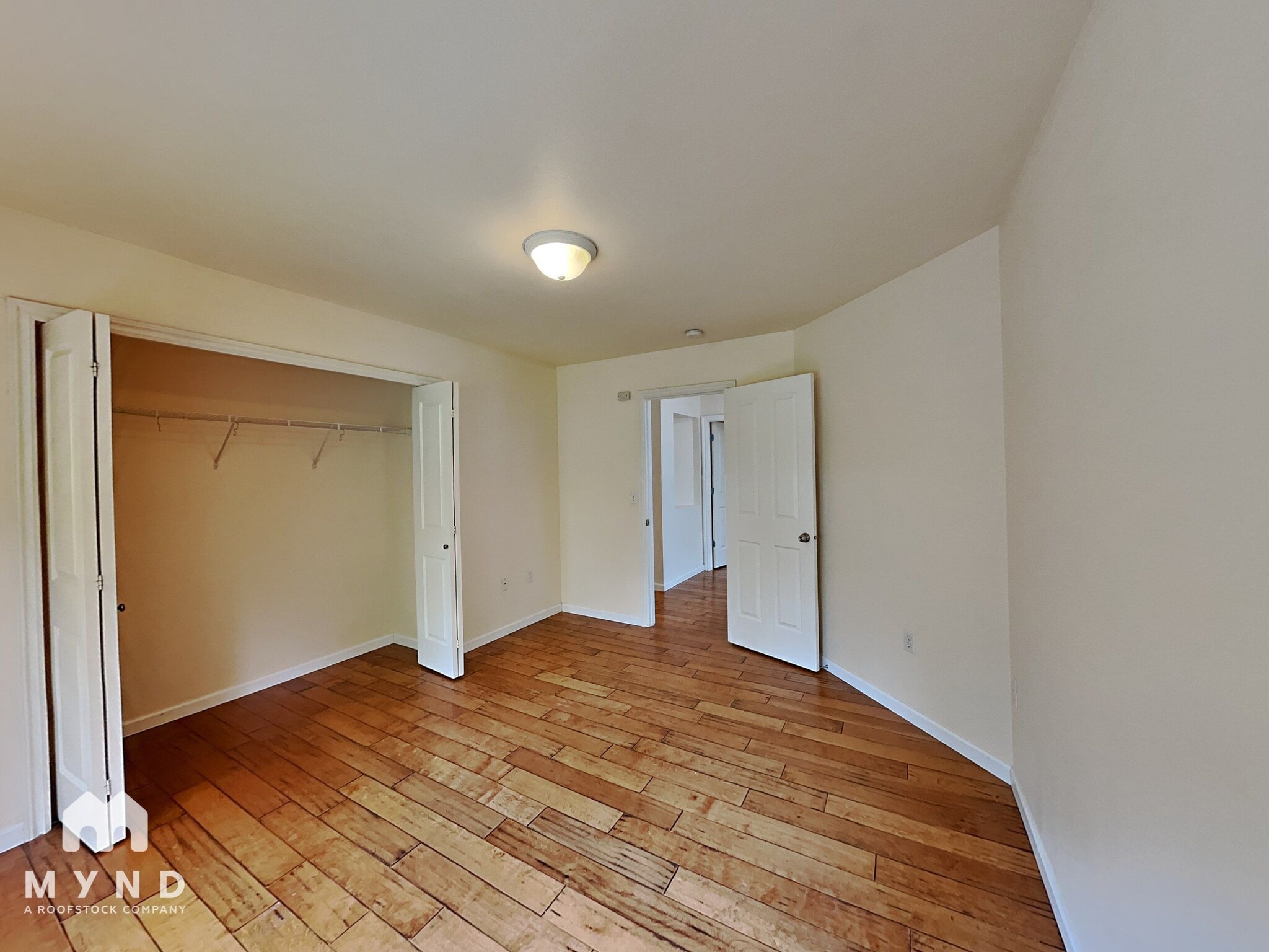 Building Photo - 13327 2nd Ave NE