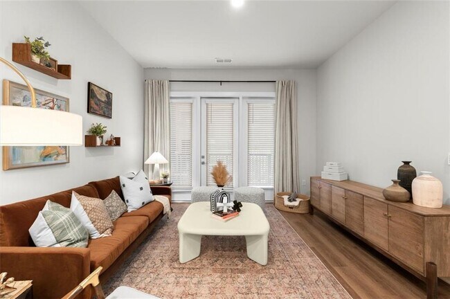 Building Photo - 2648 Sandy Plains Rd
