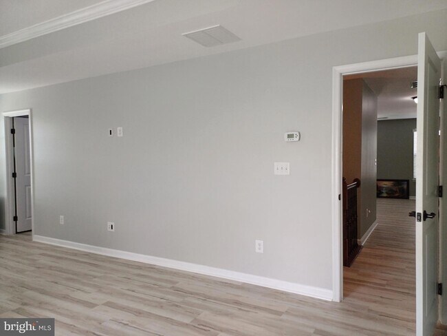 Building Photo - 25501 Emerson Oaks Dr