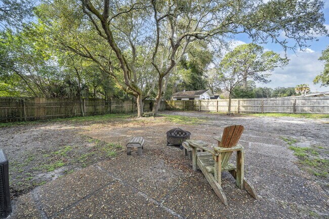 Building Photo - 358 Kepner Dr NE