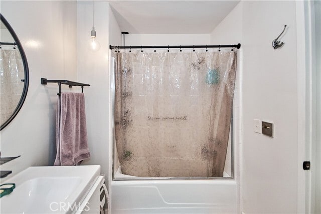 Building Photo - 6124 Buckingham Pkwy