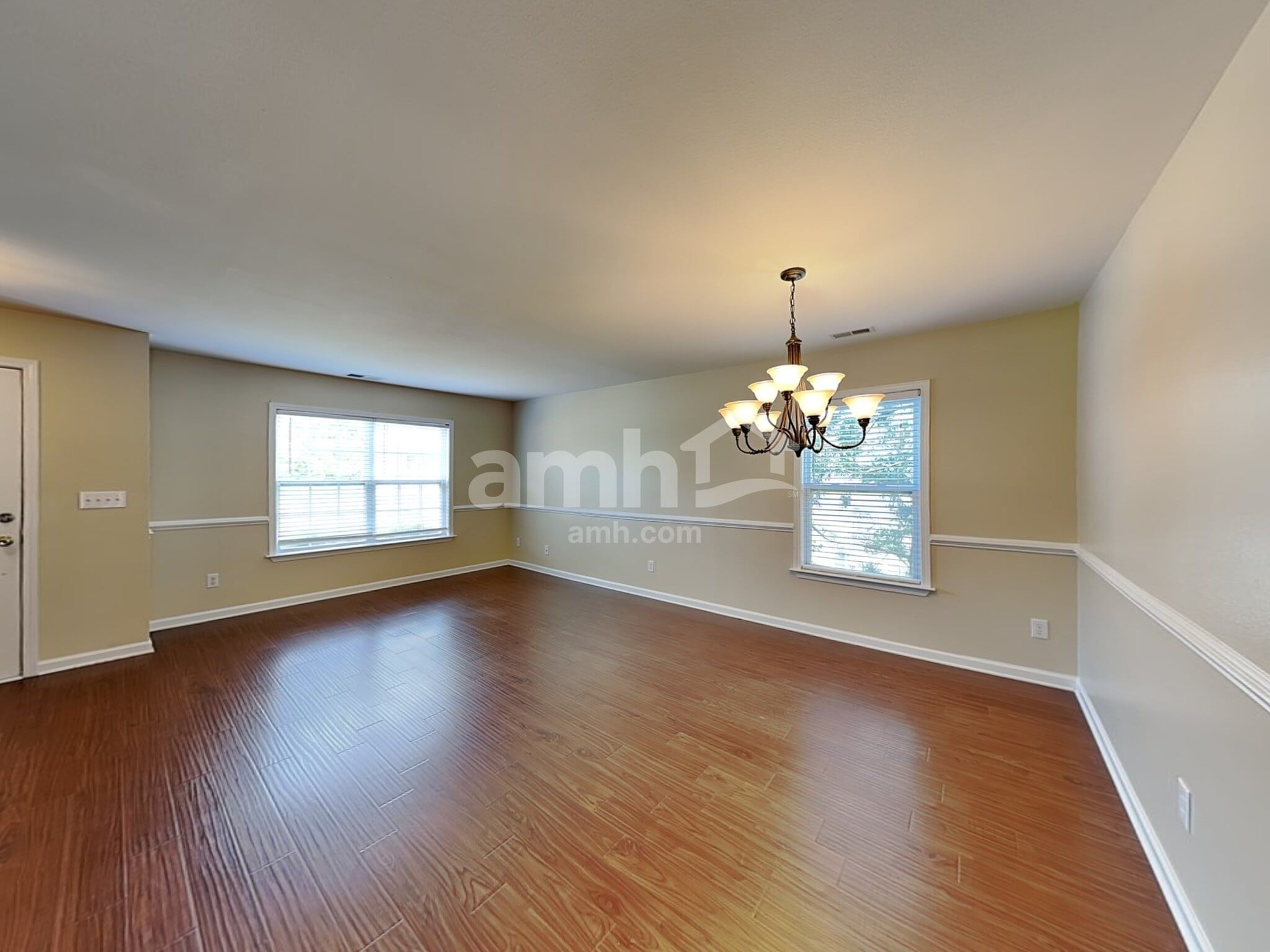 Building Photo - 1710 Cabarrus Crossing Dr
