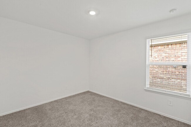Building Photo - 5475 Creekstone Rise Ln