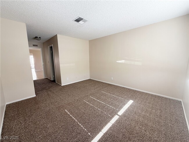 Building Photo - 6568 Gazelle Dr