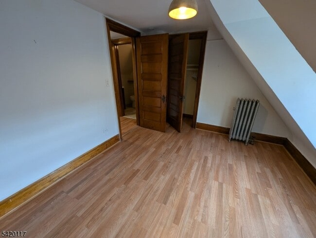 Building Photo - 124 2nd Ave