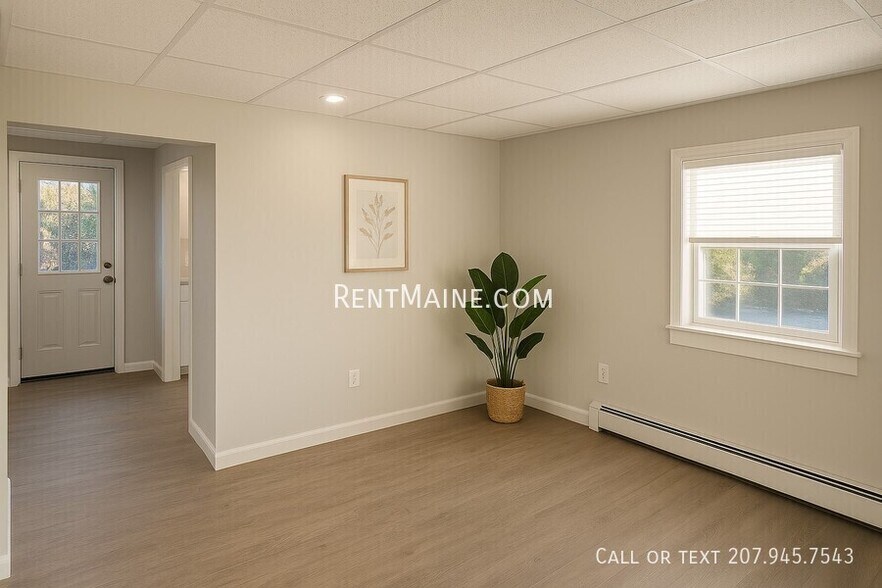 Building Photo - 109 Main Rd N