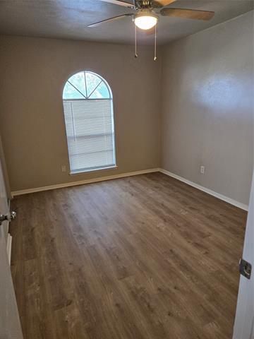 Building Photo - 4426 Mayflower Dr