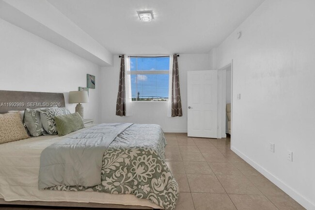 Building Photo - 140 S Dixie Hwy