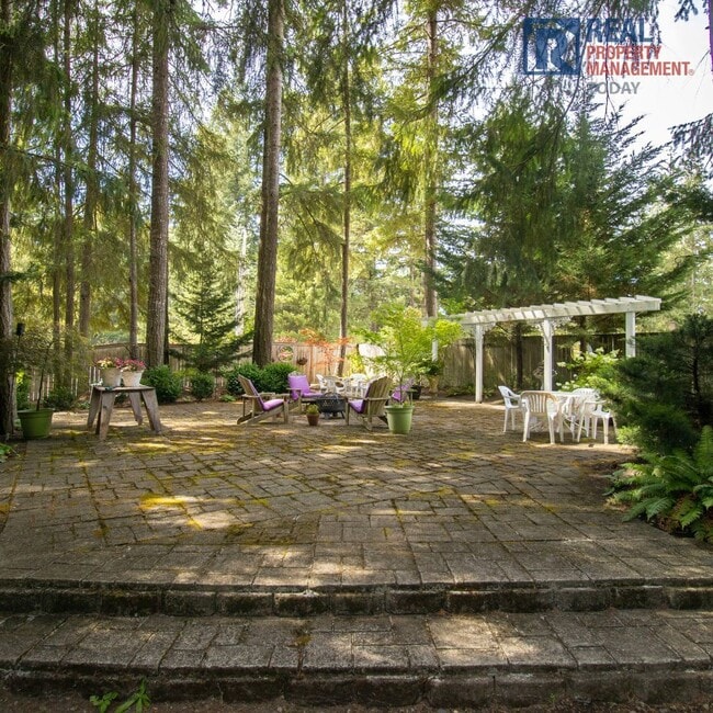 Building Photo - Lynch - 6005 (Olympic group - ADV only)
