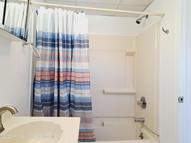 Building Photo - 1318 Jefferson Ave