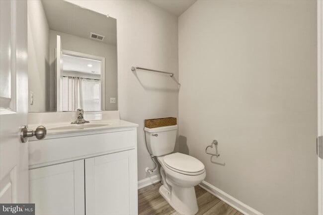 Building Photo - 51 Short Br Dr