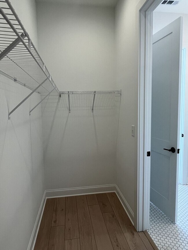 Building Photo - Brand New Corner Unit 2 Bed Condo in Corne...