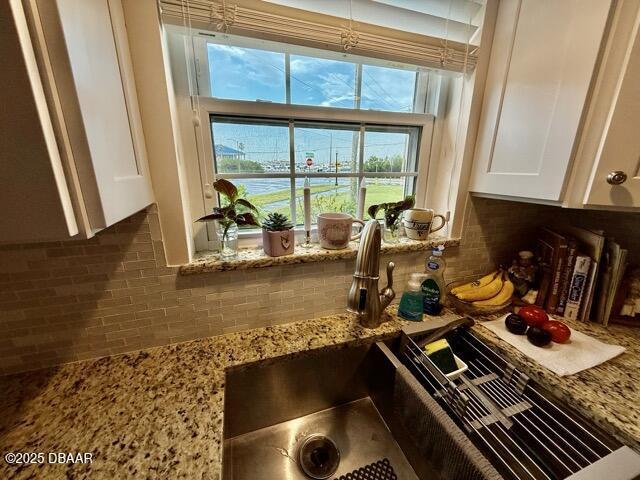 Building Photo - 404 S Beach St