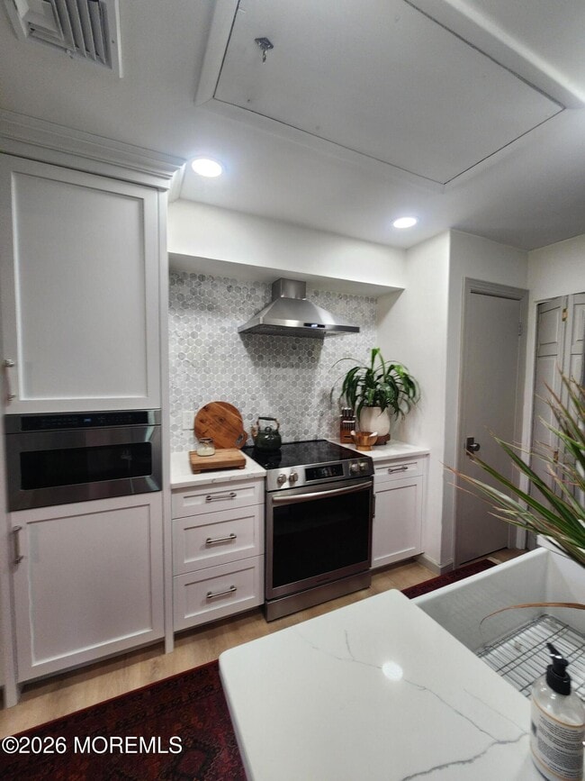 Building Photo - 1 S Seas Ct