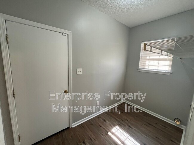 Building Photo - 3935 Autumn Harvest Ln