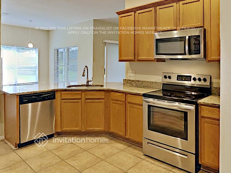 Building Photo - 1809 Precious Cir