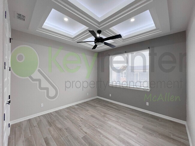 Building Photo - Stunning 3- bed/ 2.5 upgraded luxury townhome in Pharr at a Reduced Price