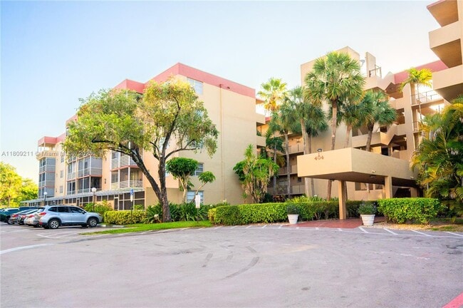 Primary Photo - 404 NW 68th Ave