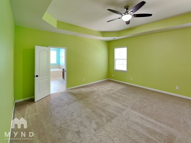 Building Photo - 9420 Ardrey Woods Dr