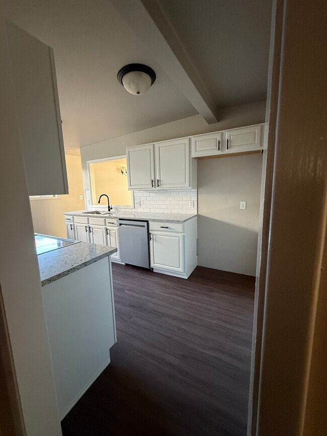 Building Photo - 5332 E 26th Pl