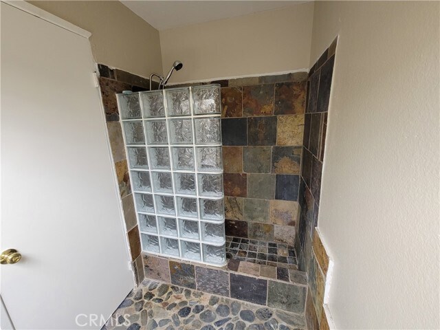 Building Photo - 3640 Oak Creek Dr