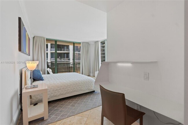 Building Photo - 3400 SW 27th Ave