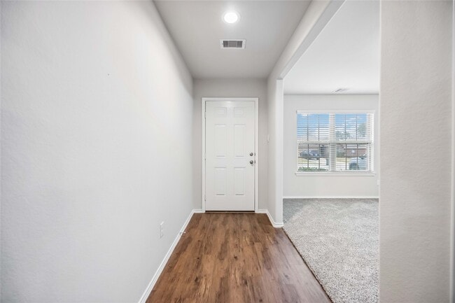 Building Photo - 5627 Rainflower Terrace Ln