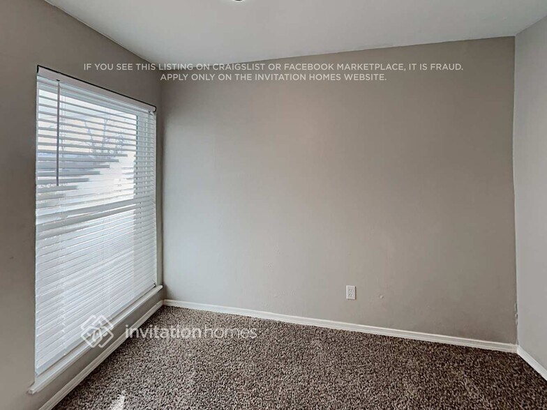 Building Photo - 4145 Silverberry Ave