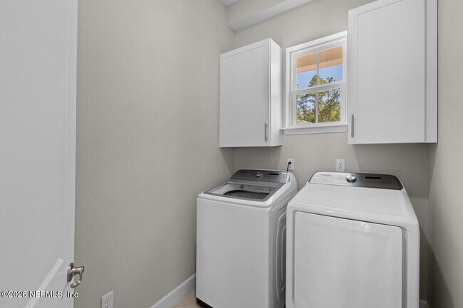 Building Photo - 908 Rustic Mill Dr