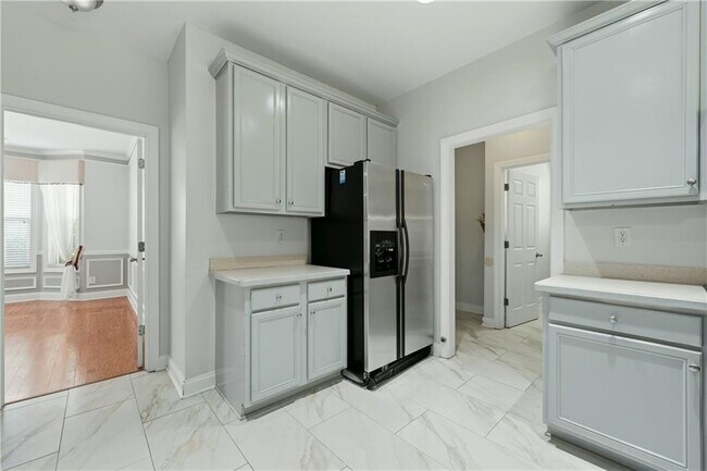 Building Photo - 3032 Mockingbird Ln