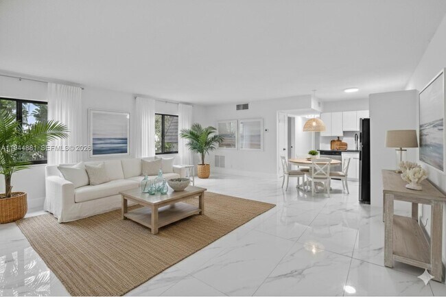 Building Photo - 5731 NE 18th Ave